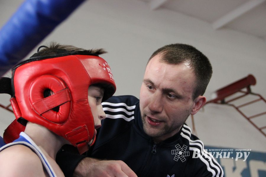 Юные великолучане выявили сильнейших боксёров (ФОТО)