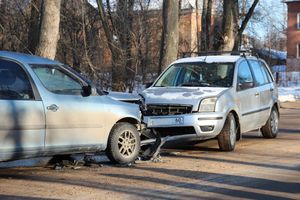 Лобовое столкновение на пр-те Гагарина в Великих Луках (ФОТО)