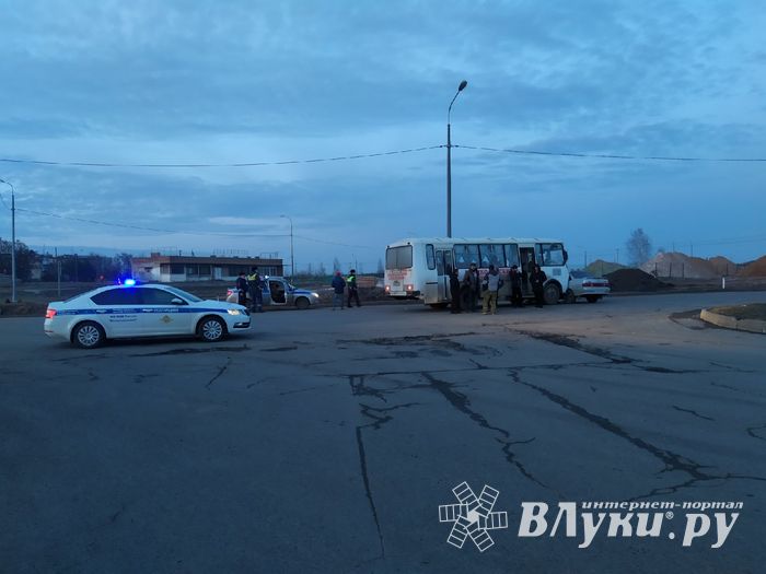 ДТП на развязке Рига-Москва (ФОТО)