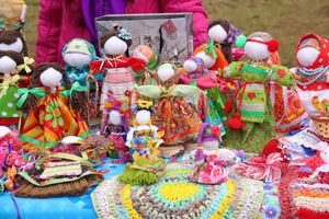 В Великих Луках сожгли Масленицу (фото)