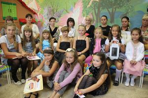 Награждение участниц конкурса "Маленькая красавица"