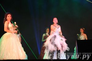 В Великих Луках состоялся сольный концерт певицы Цветаны