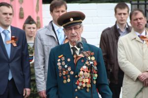 Торжественный митинг на мемориальном воинском захоронении