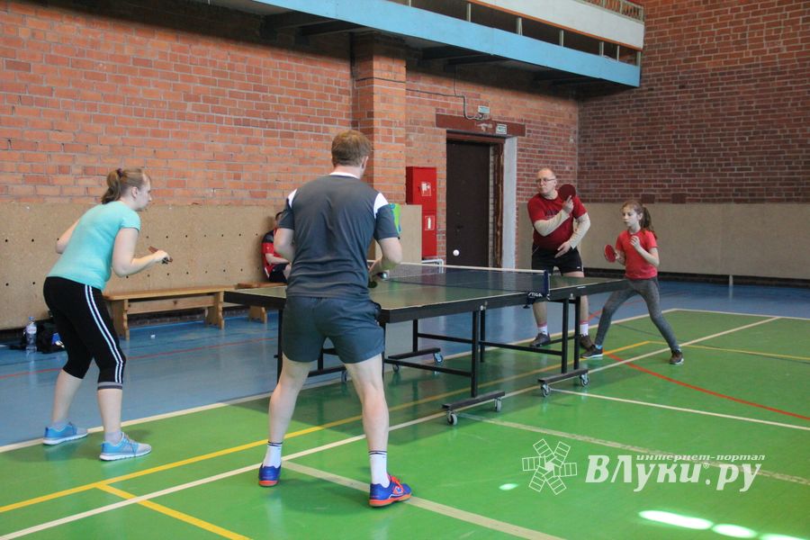 В Великих Луках прошел Кубок области по настольному теннису (ФОТО)