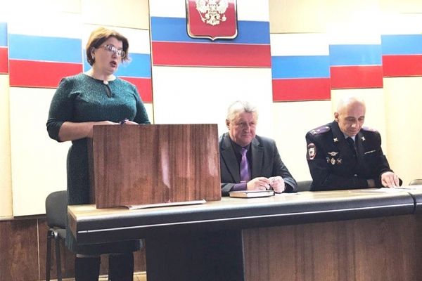 В Великих Луках обсудили проблемы противодействия наркомании (ФОТО)