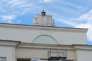 Великие Луки: краски, парки и «движение затруднено» (ФОТО)