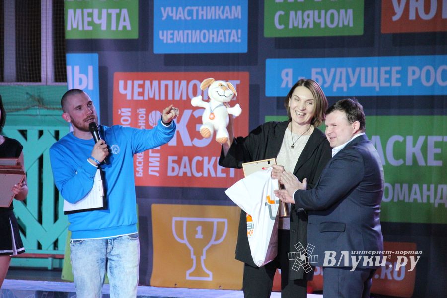 Великолучане стали вторыми в региональном финале Чемпионата ШБЛ «КЭС-БАСКЕТ» (ФОТО)