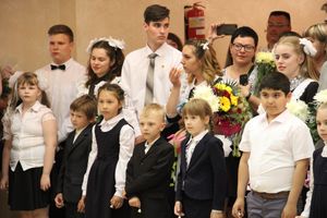 В школе №13 прошел «Последний звонок» (ФОТО)