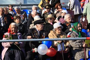 Великие Луки отмечают День Победы