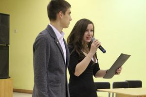 В Великих Луках прошла игра «Молодой политик» (фото)