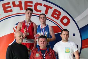 В Великих Луках прошел турнир по боксу памяти Е. Клевцова (ФОТО)