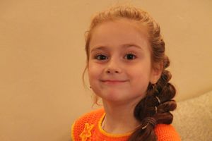 Фотосессия финалисток конкурса «Маленькая красавица Великие Луки 2014»