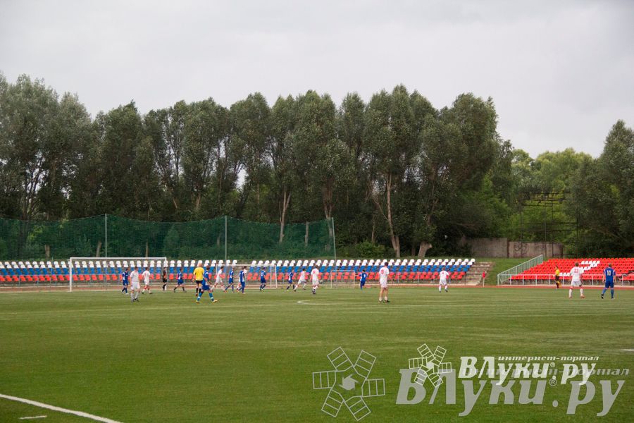 Футбольный матч «Экспресс-2» — «КПРФ»