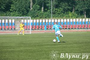 В Великих Луках состоялся матч «Луки-Энергия» — «Звезда» (Санкт-Петербург)