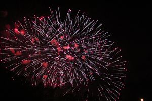 Салют в Великих Луках (ФОТО)