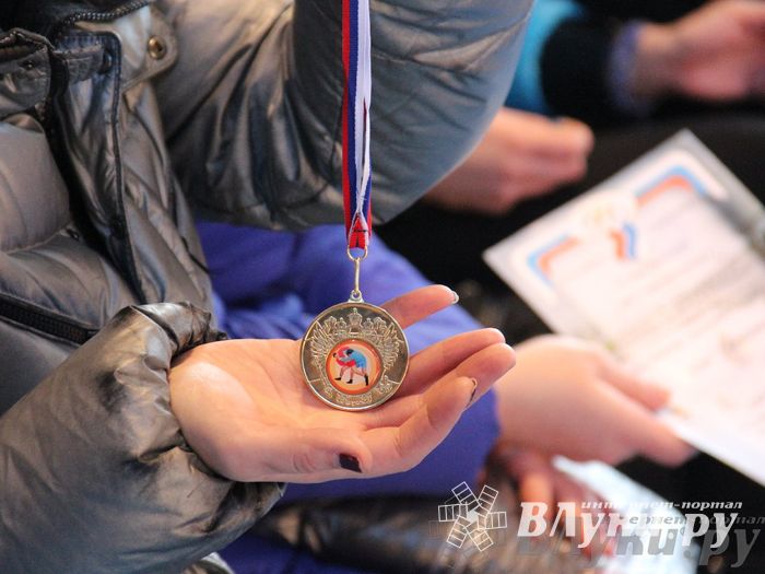 состоялось Открытое первенство города Великие Луки по борьбе самбо