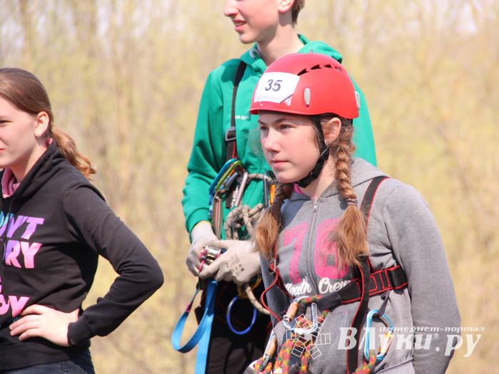 В Великих Луках прошло Первенство по спортивному туризму (ФОТО)