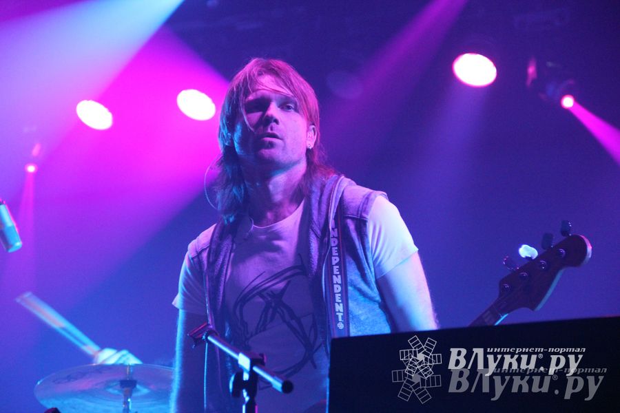 В Великих Луках выступила группа Би-2 (фото)