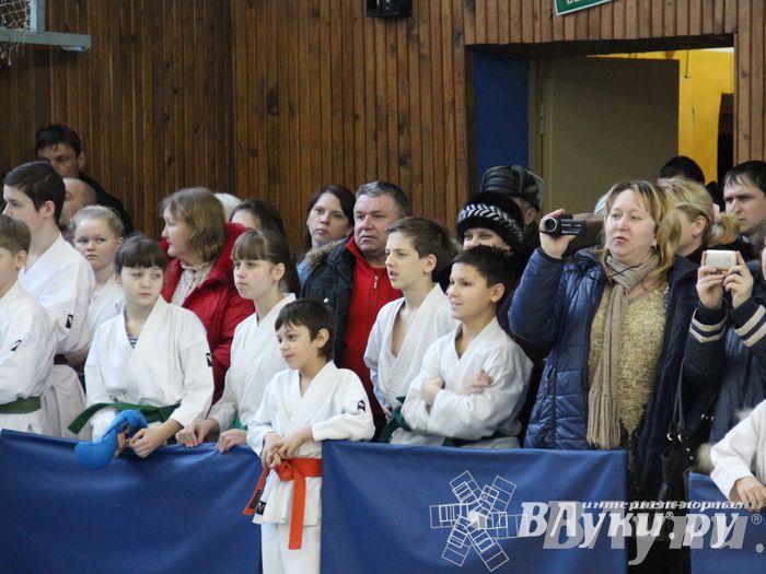 В Великих Луках прошел Открытый чемпионат Псковской области по каратэ
