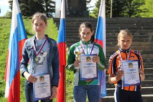 В Великих Луках чествовали лучших велосипедистов (ФОТО)