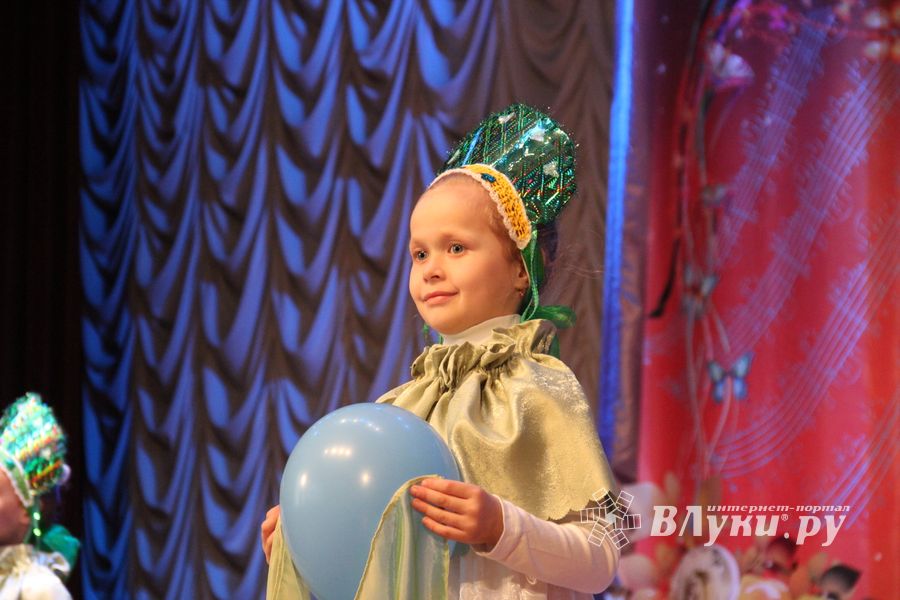 В Великих Луках прошёл «Танцевальный круговорот» для самых юных танцоров (ФОТО)