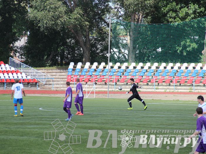 Чемпионат Псковской области по футболу: «Экспресс» (Великие Луки) - «Легион» (Дедовичи)