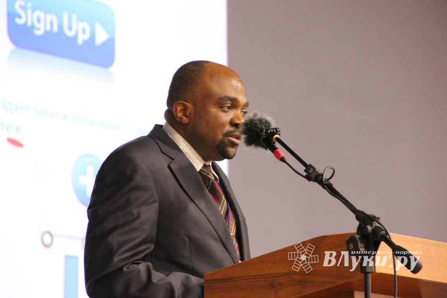 На съезде ТПП отметили лучших великолукских предпринимателей (ФОТО)