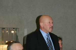 В. Волынцев