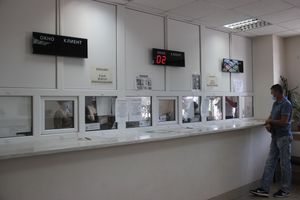 Сотрудников великолукского отдела ГИБДД поздравили с праздником (ФОТО)