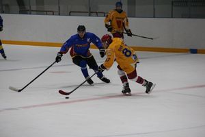 Великолукские хоккейные клубы провели матч в рамках чемпионата города (ФОТО)