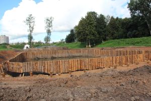 Совсем скоро великолучане смогут гулять по деревянным дорожкам Крепости (ФОТО)