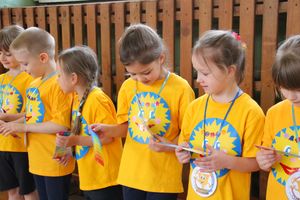 В Великих Луках проходят спортивные соревнования среди дошколят «Юные олимпионики» (ФОТО)