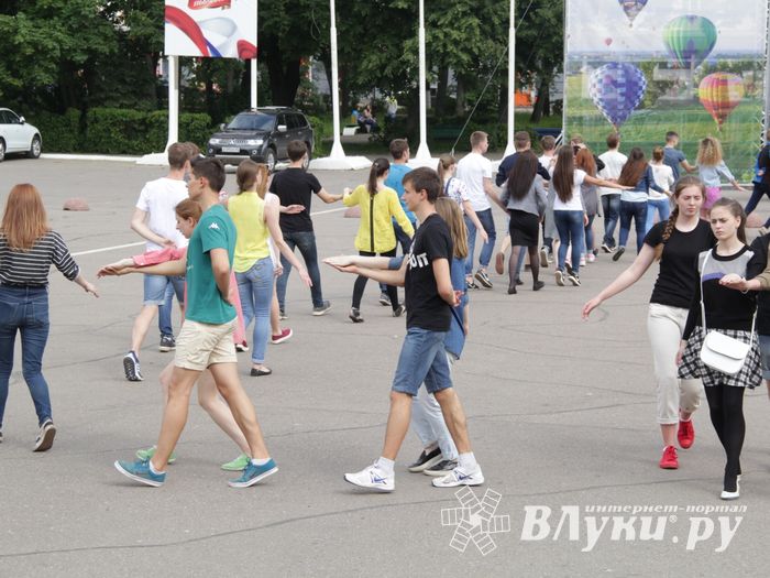 Репетиция вальса