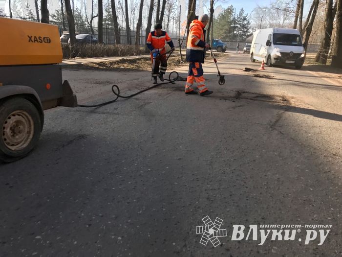 Ямочный ремонт на ул. Нелидовской (ФОТО)