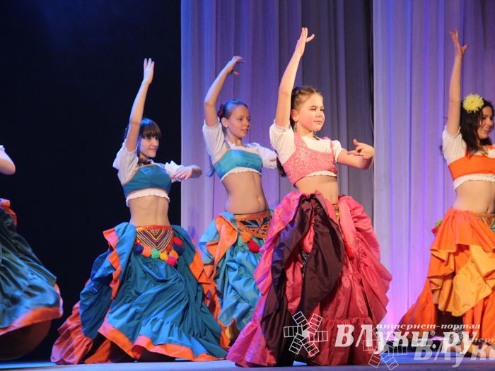 Фестиваль восточного танца «Мафраш» прошел в Великих Луках (фото)