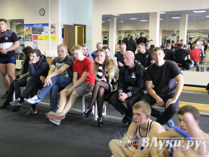 Первенство города по классическому жиму штанги и армлифтинг