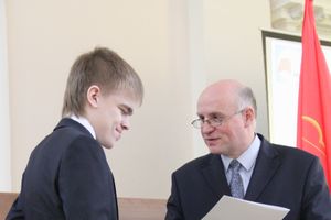 Великолукским школьникам вручили премию «Золотые паруса» (фото)