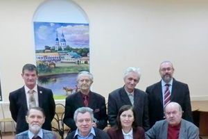 Великолучанин Владимир Николаевич Павлов представил свою книгу – сборник стихотворений «Запевай!» (фото)