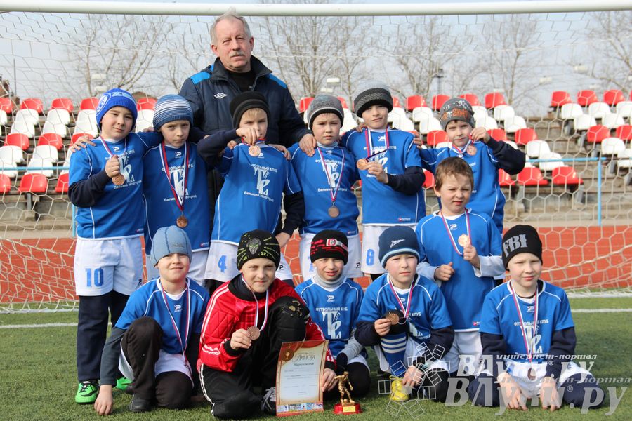 В Великих Луках прошел международный детский турнир по футболу «Наши надежды»