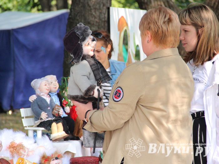 Великие Луки празднуют День города (ФОТО)