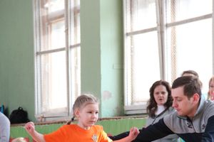 В Великих Луках стартовали спортивные соревнования среди дошколят «Юные олимпионики»