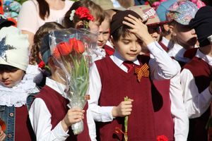 Юные великолучане почтили память бойцов Великой войны (ФОТО)