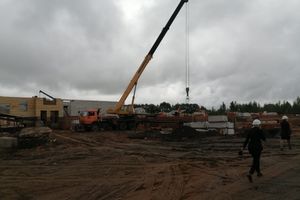 Подрядчик пообещал школу на Заслонова сдать 1 сентября 2021 года (ФОТО)