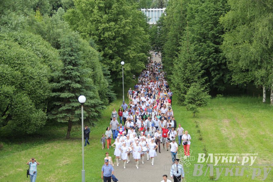 Открытие 19-й Международной встречи воздухоплавателей в Великих Луках