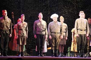 Государственный ансамбль «Русский Север» представил в Великих Луках мюзикл «Василий Теркин» 