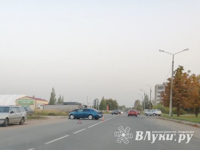 Тройное ДТП на улице Гоголя (ФОТО)