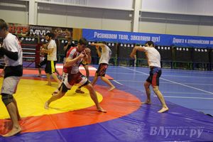 В Великих Луках открылся первый в Псковской области центр ММА