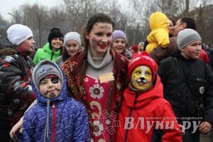 Гуляния широкой великолукской Масленицы