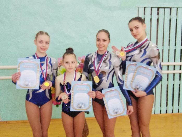 Великолучане стали победителями Чемпионата и первенства города Пскова по спортивной аэробике