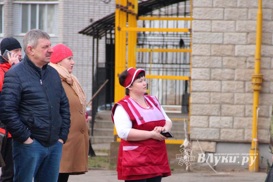 Теперь у всех великолучан есть фото или видео с «Тяжмаш» (ФОТО)